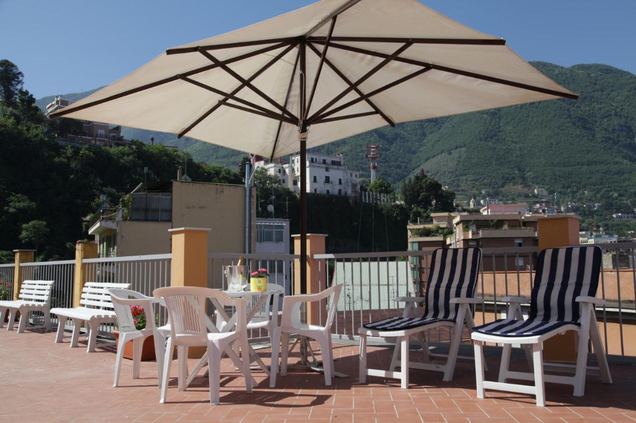 Hotel Desio Castellammare di Stabia Exterior photo