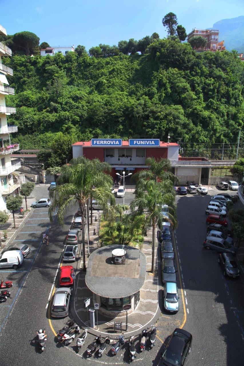 Hotel Desio Castellammare di Stabia Exterior photo